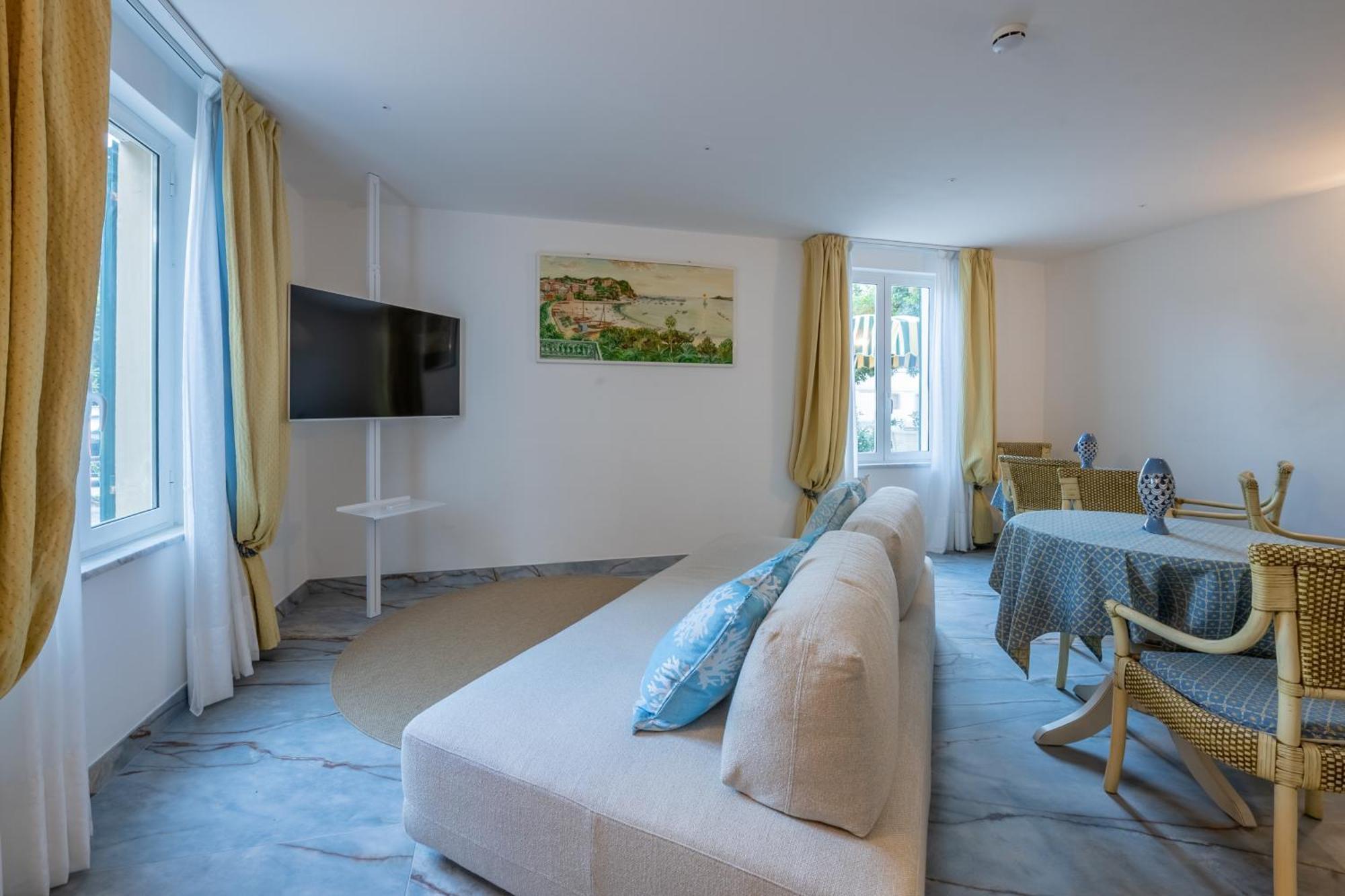 Hotel Riviera