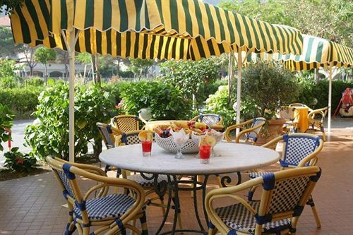 Riviera Hotel Deiva Marina