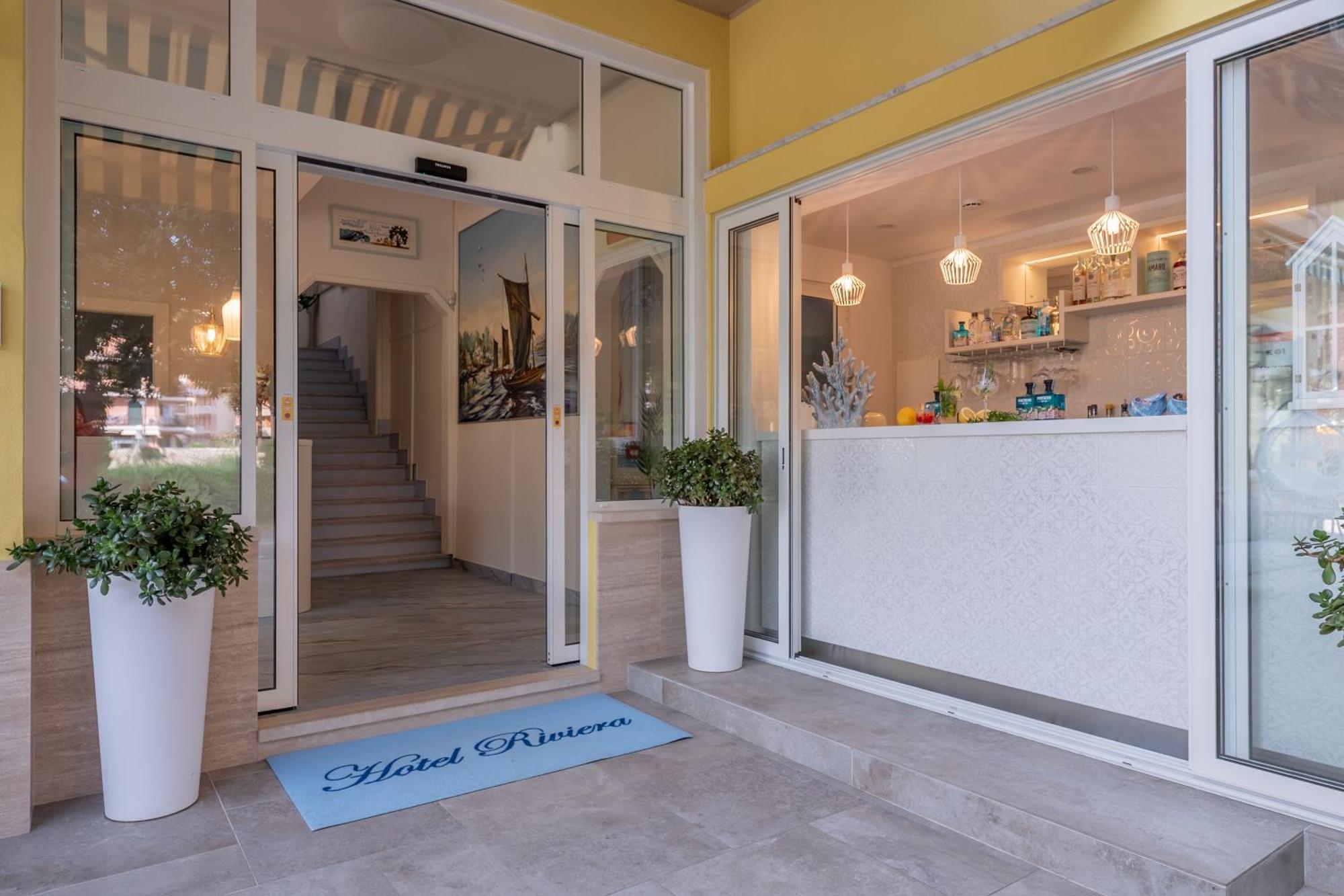 Riviera Hotel Deiva Marina