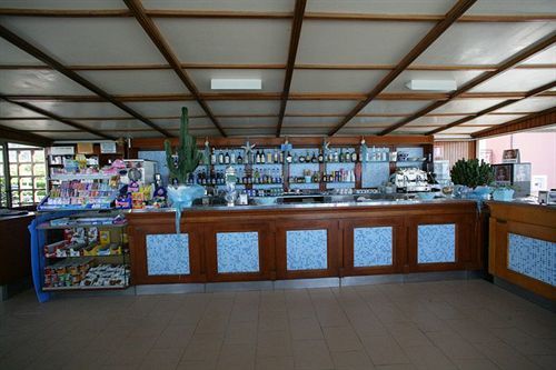 Riviera Hotel